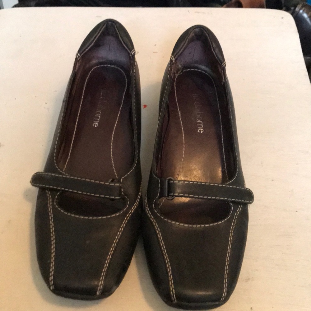 Liz Claiborne comfort women’s Mary Janes
